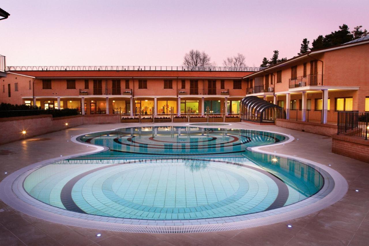 Residence Terme Di San Giacomo Sarnano Kültér fotó