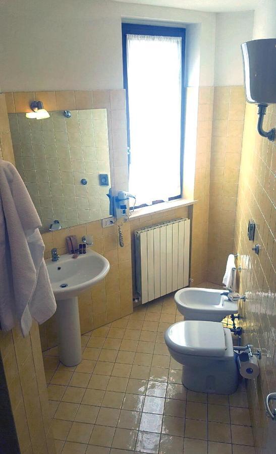 Residence Terme Di San Giacomo Sarnano Kültér fotó